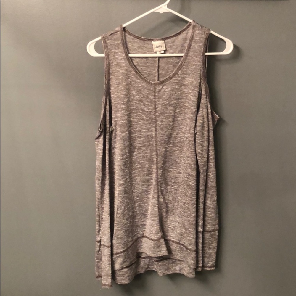 Women’s shirt